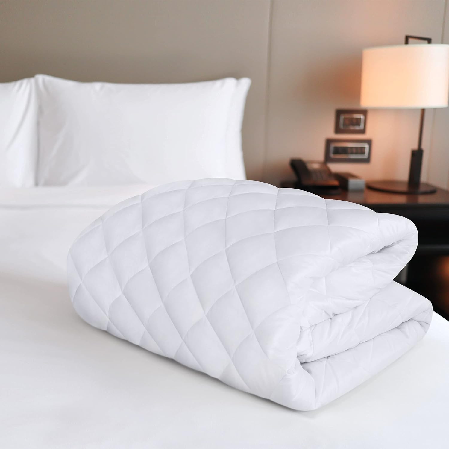 Utopia Bedding Quilted Fitted Mattress Pad, Queen Size, Elastic Fitted Mattress Topper Protector and Cover with Deep Pocket Stretches up to 16 Inches, Machine Washable (White) - Image 5