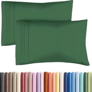 Queen Pillow Cases Set of 2 – Ultra Soft Hotel Quality Pillowcase Covers – Comfy, Cozy & Wrinkle Free – Shrinkage and Fade Resistant – Machine Washable Pillow Protectors – 2 Piece Set – Emerald Green