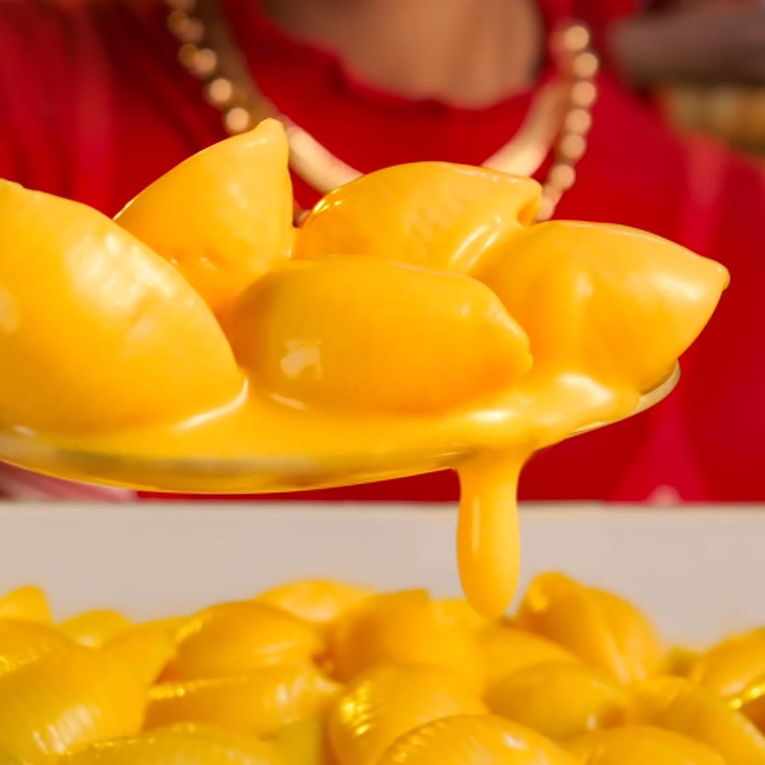 Velveeta Shells and Cheese Mac and Cheese, 8 Cups, for Easy Snacks or Dinner Sides, Original Flavor, 2.39 oz - Image 7
