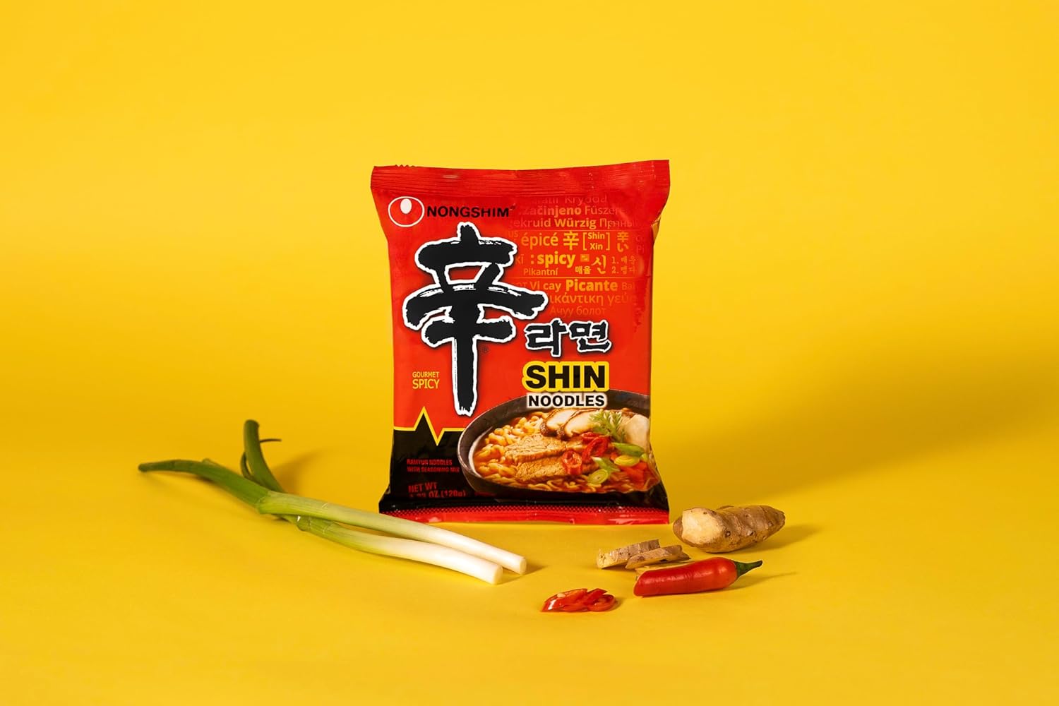 Nongshim Shin Ramyun Noodles, Spicy Korean Signature Instant Ramyun, Rich Beef Flavored Broth, Microwaveable, Korean Instant Noodles, 4.23 oz (Pack of 20), Packaging May Vary. - Image 11