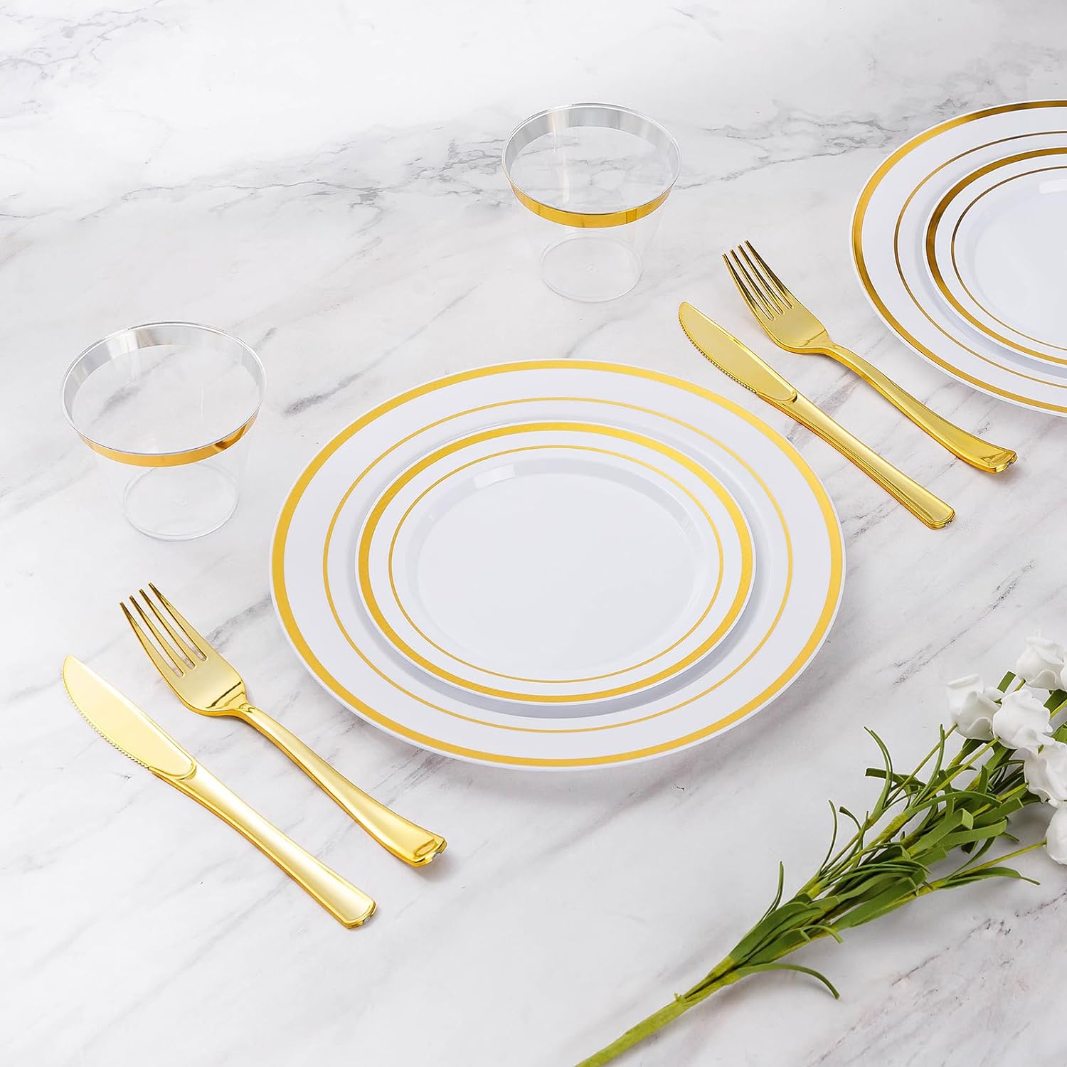 Goodluck 600 Pieces Gold Disposable Plates for 100 Guests, Plastic Plates for Party, Dinnerware Set of 100 Dinner and 100 Dessert Plates, 100 Spoons, 100 Forks, 100 Knives, 100 Cups - Image 3