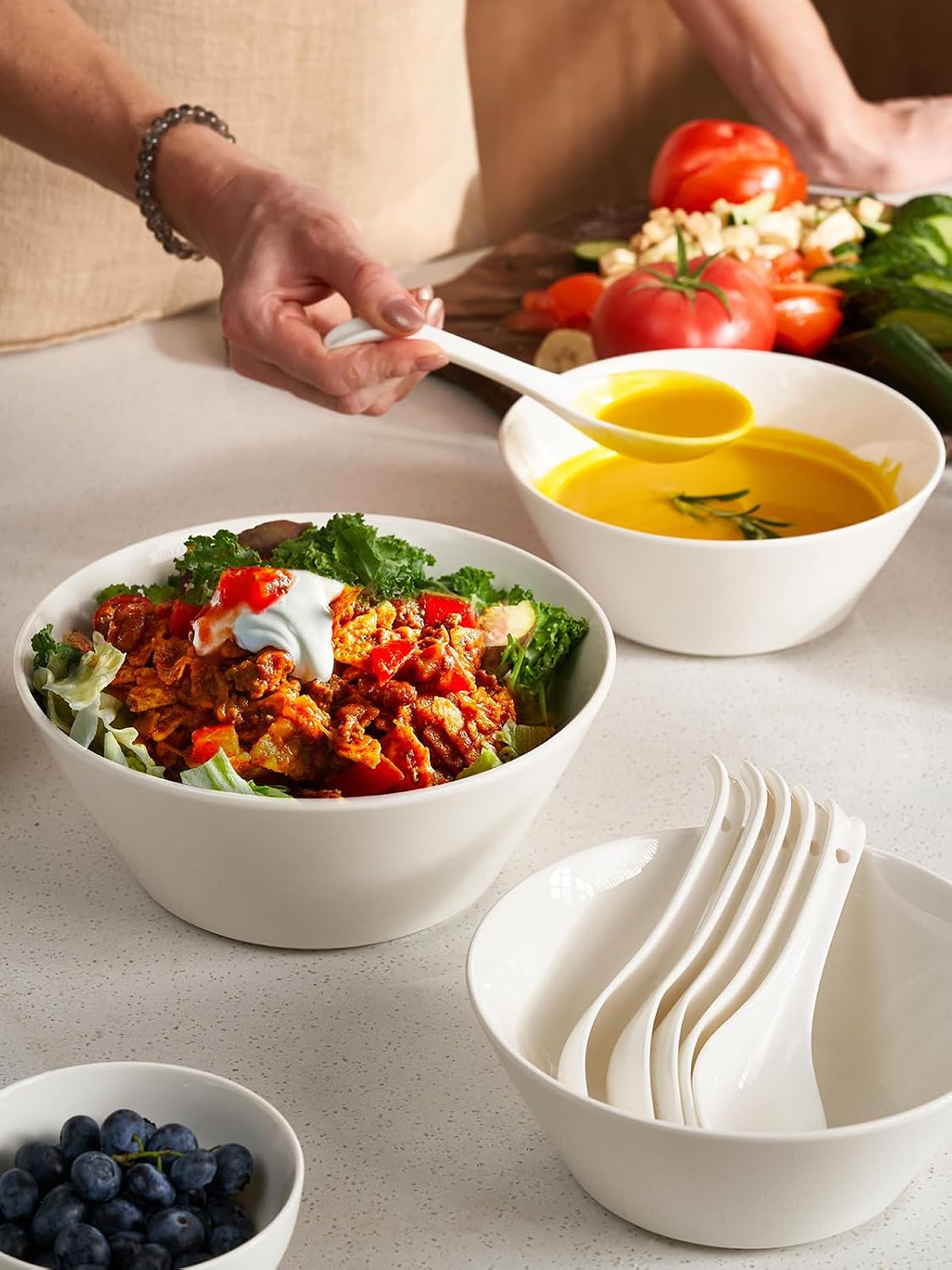 DOWAN 32 OZ Large Soup Bowls Set of 4 - White Ceramic Bowls for Kitchen, Deep Bowls for Cereal, Salad, Pasta, Fruits, Ramen, Dishwasher & Microwave Safe - Image 5