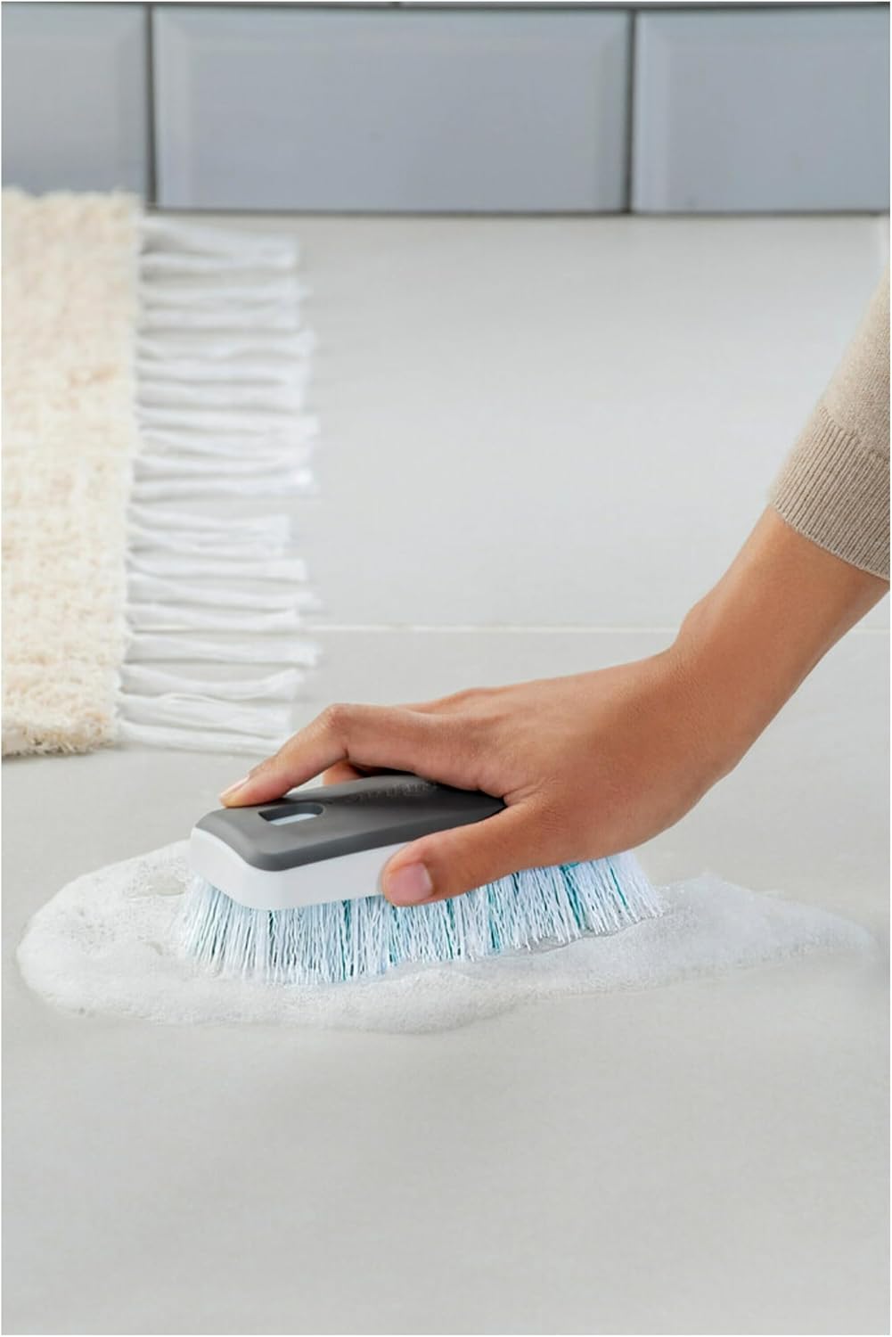 Scotch-Brite Deep Clean Brush, For Tile Floors and Walls, Shower Doors, Tubs, and More - Image 14