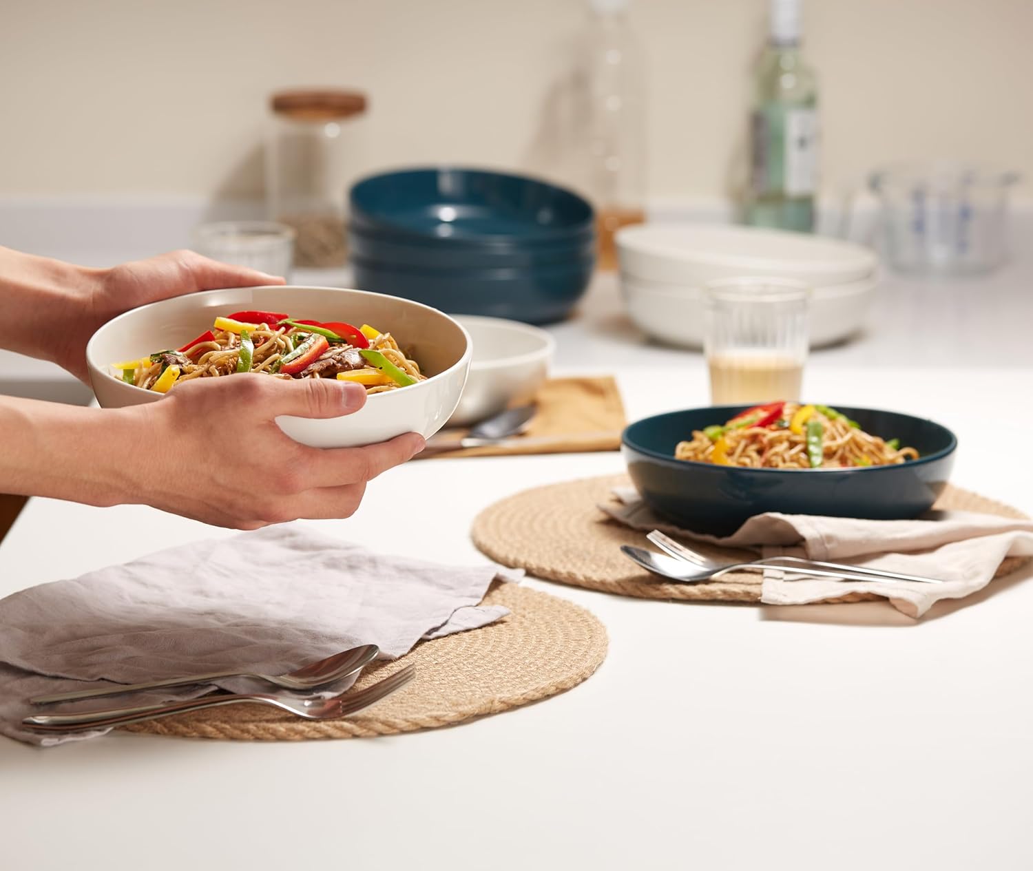 KooK Pasta Bowl, Salad Bowls, Bowls, Serving Bowls, Soup, Ceramic, Large Capacity, Microwave & Dishwasher Safe, Set of 4, 40 Oz, (White) - Image 6
