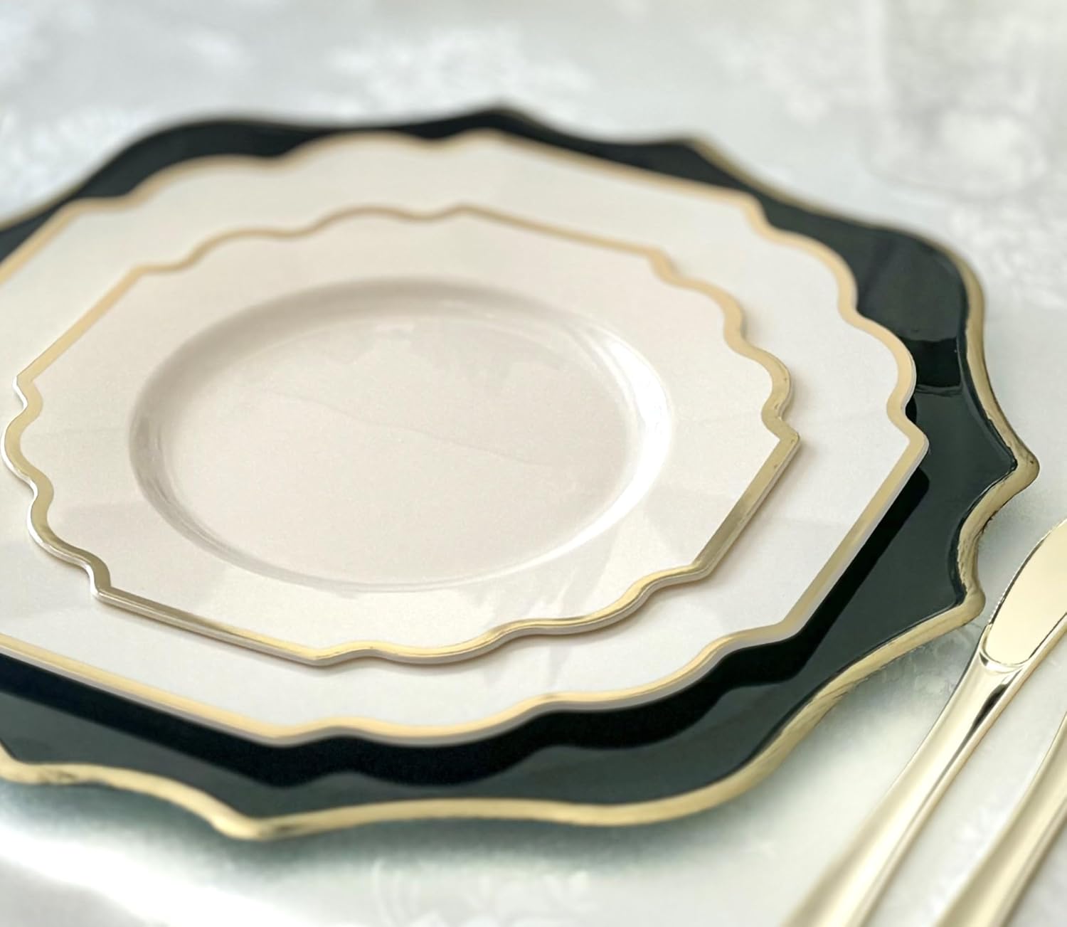 " OCCASIONS " 240 Plates Pack (120 Guests) Heavyweight Wedding Party Disposable Plastic Plates Set -120 x 10.5'' Dinner + 120 x 8'' Salad/Dessert Plate (Imperial Ivory & Gold) - Image 7