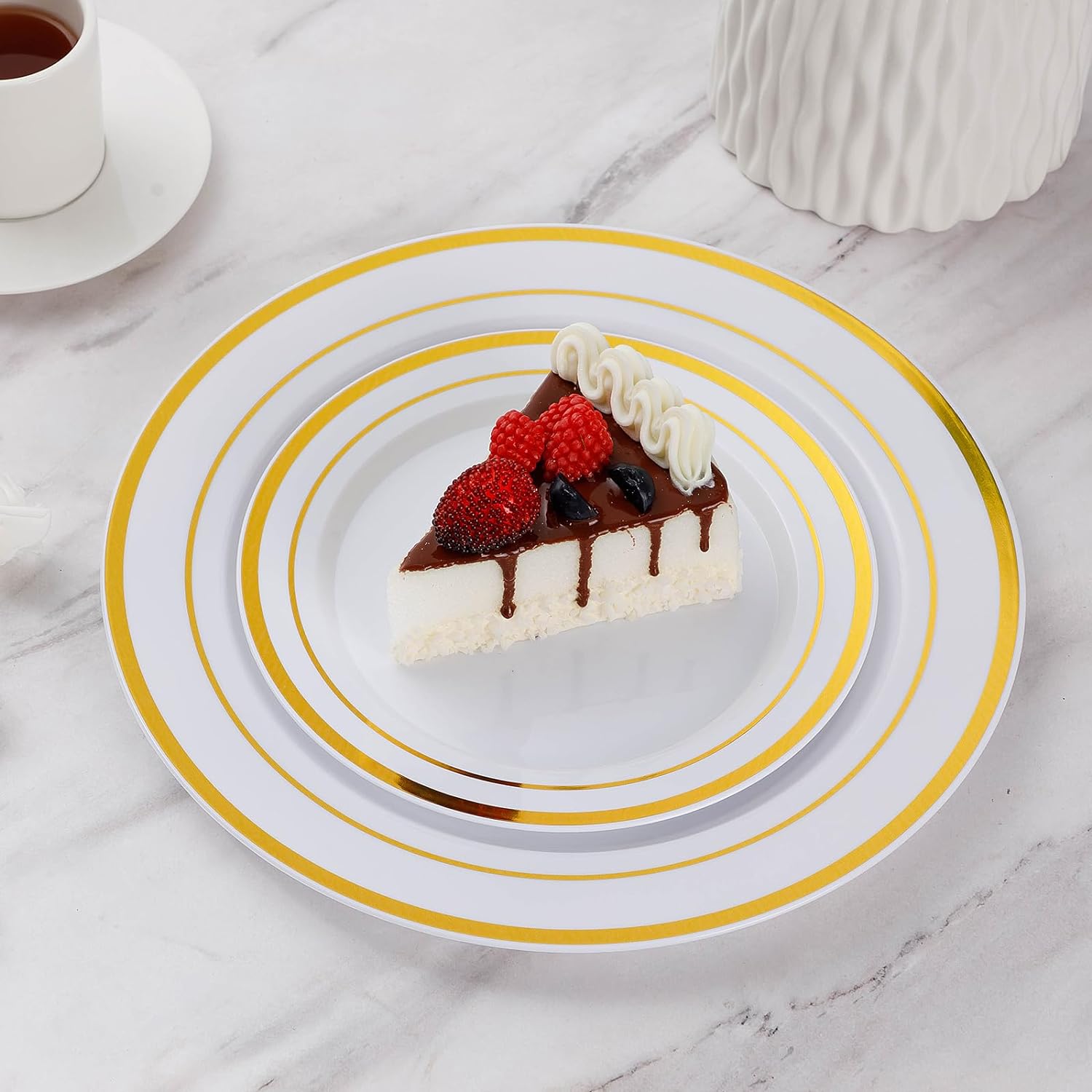 Goodluck 200PCS Gold Plastic Plates, Heavy Duty Disposable Gold Plates with 100 10.25 inch Dinner Plates and 100 7.5 inch Dessert Plates for Party, Holiday, Wedding, Thanksgiving - Image 7
