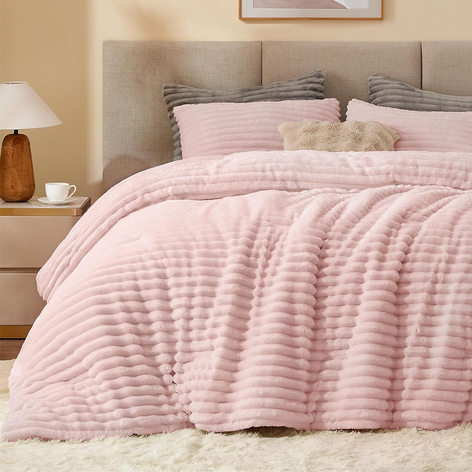 BEDELITE Fleece Queen Comforter Set -Super Soft & Warm Fluffy Pink Bedding, Luxury Fuzzy Heavy Bed Set for All Season with 2 Pillow Cases - Image 2