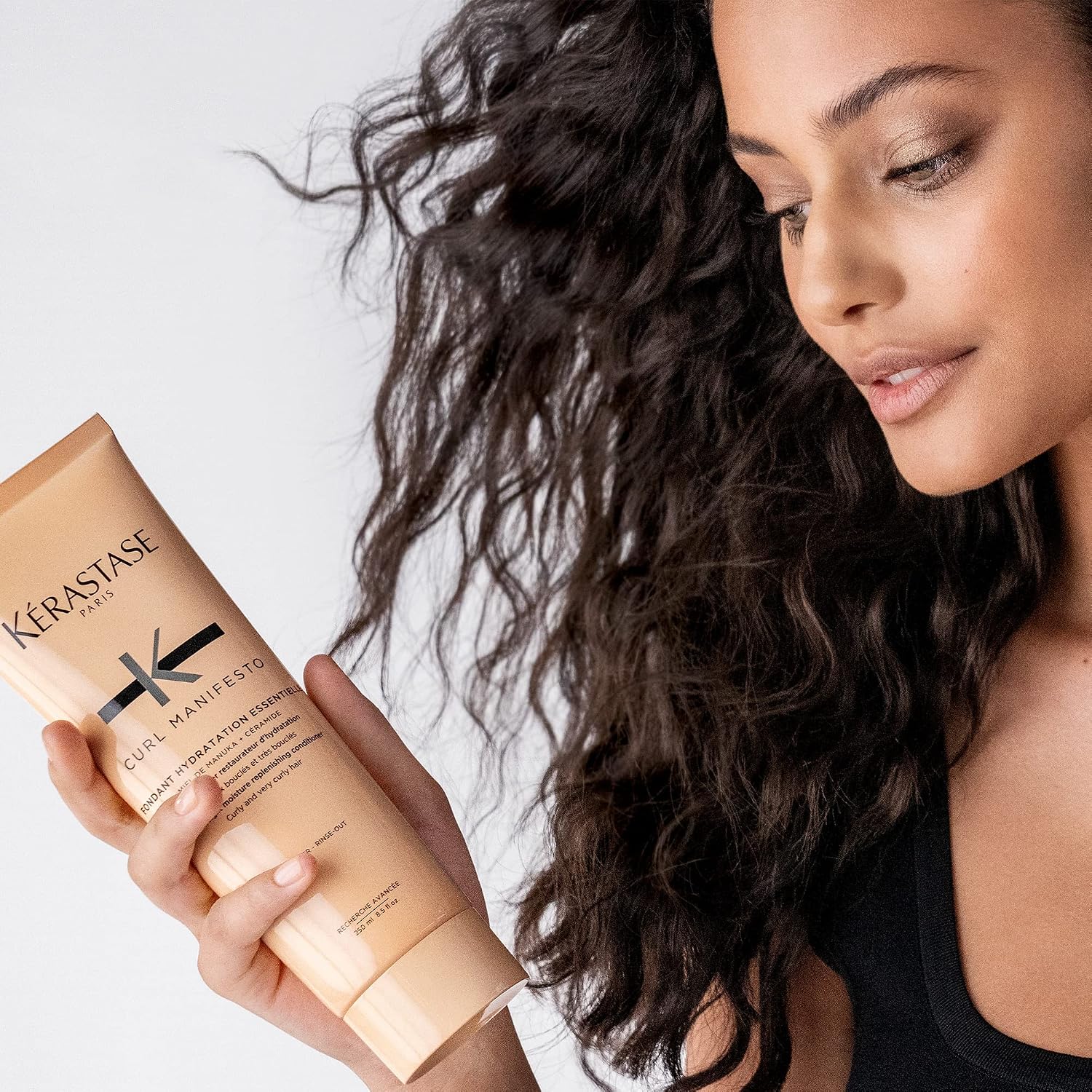 KÉRASTASE Curl Manifesto Hydratation Essentielle Conditioner, Lightweight Conditioner, Detangles, Smooths & Prevents Frizz for All Wavy, Very Curly & Coily Hair, 8.5 Fl Oz - Image 10