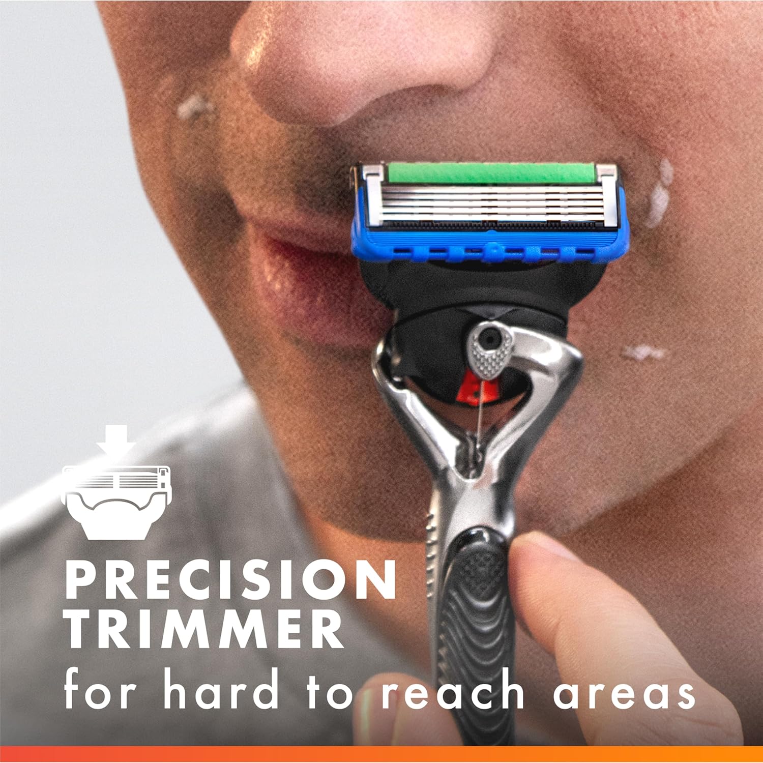 Gillette Fusion5 Proglide Razor for Men, 5-Blade, 1 Razor Handle, 5 Blade Refills, with Travel Case - Image 8