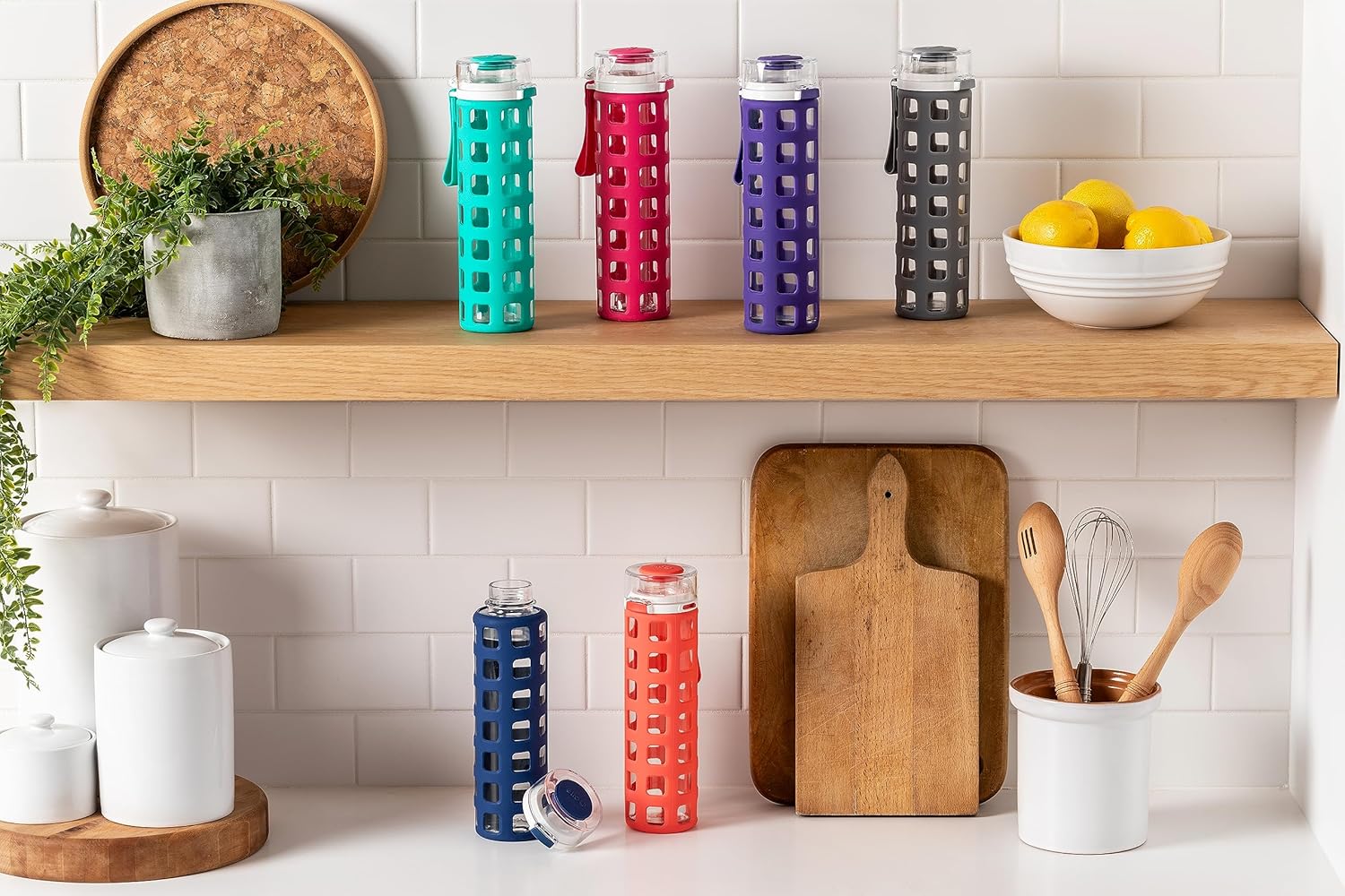 Ello Syndicate 20oz Reusable Glass Water Bottle with One-Touch Leak Proof Flip Lid and Protective Non-Slip Silicone Sleeve and Carry Loop for Coffee, Tea and Water, BPA-free, Dishwasher Safe, Mint - Image 8
