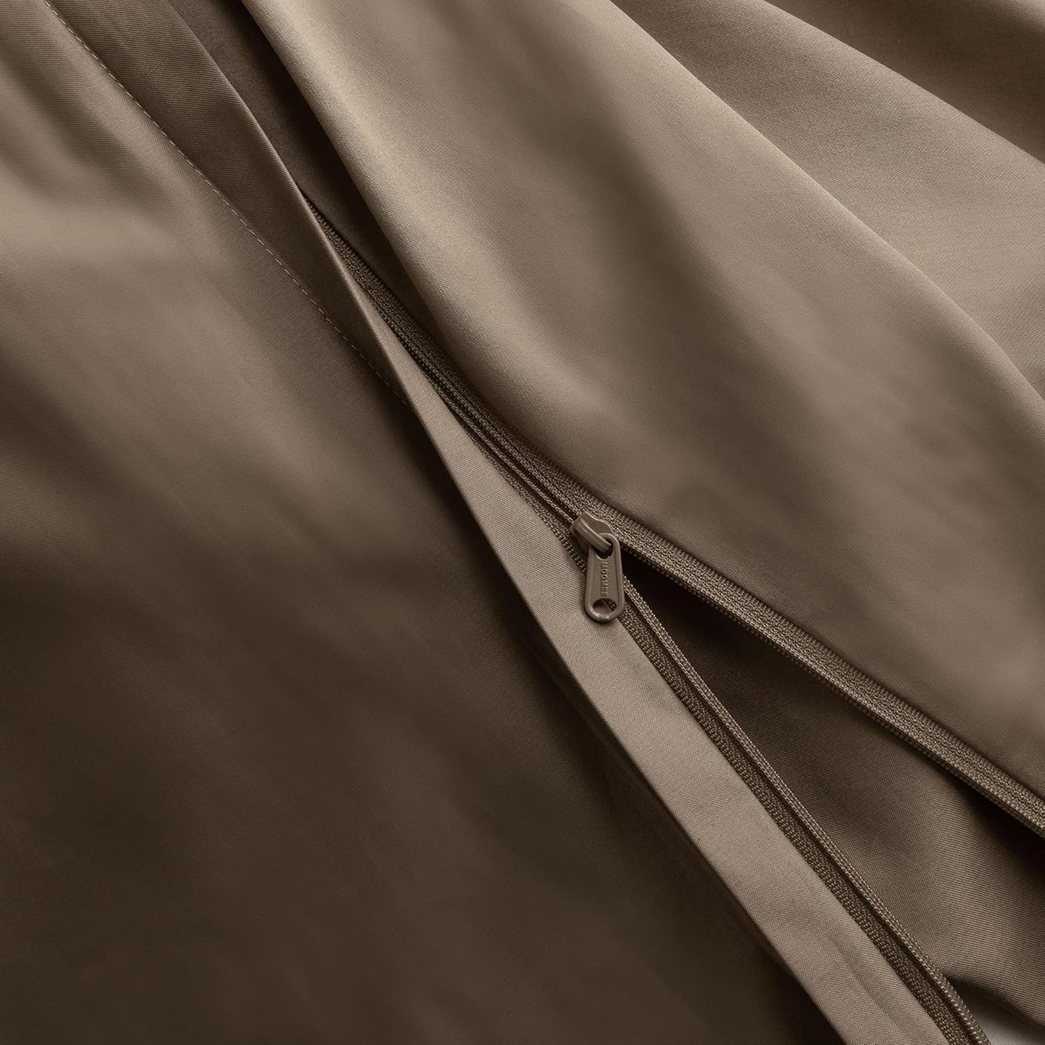 MooMee Duvet Cover Set, 100% Extra Long Staple Cotton 600 Thread Count Sateen Smooth Luxury Breathable Hotel Quality Cooling Bedding for All Season, 3 Pieces (Mocha Brown, Queen 90"x90") - Image 7